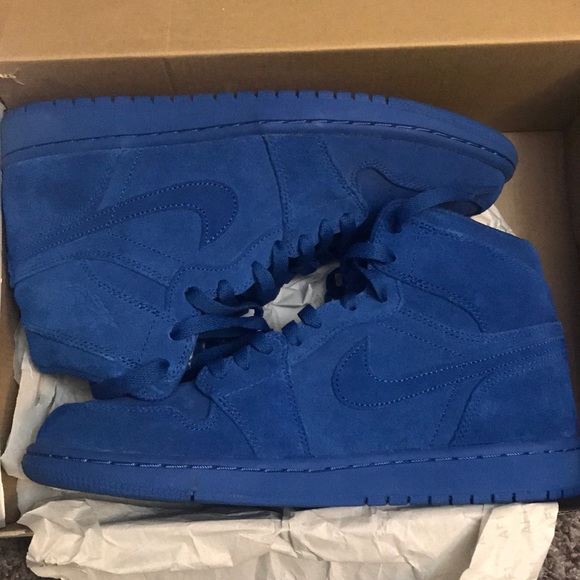 Jordan Shoes - Jordan Retro 1’s